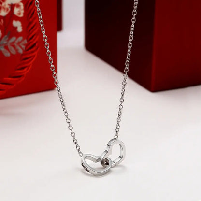MiaLove |  Gepersonaliseerde Hartketting met Liefdesdoosje